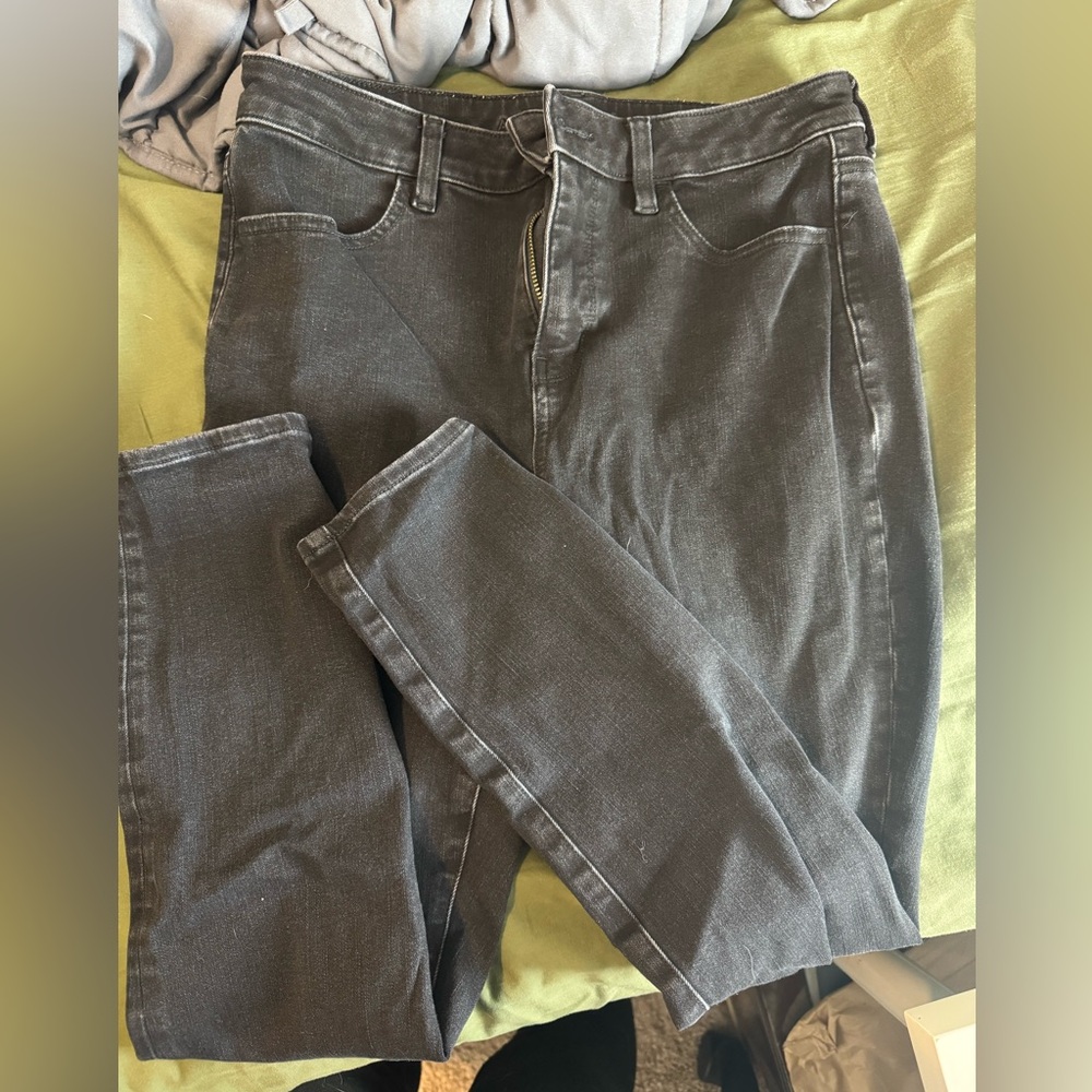 American Eagle Outfitters, faded black stretch 10 short